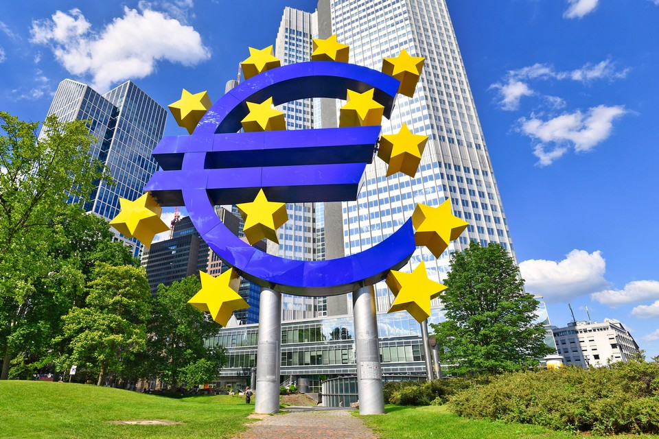 Zone euro: la croissance du secteur privé au ralenti